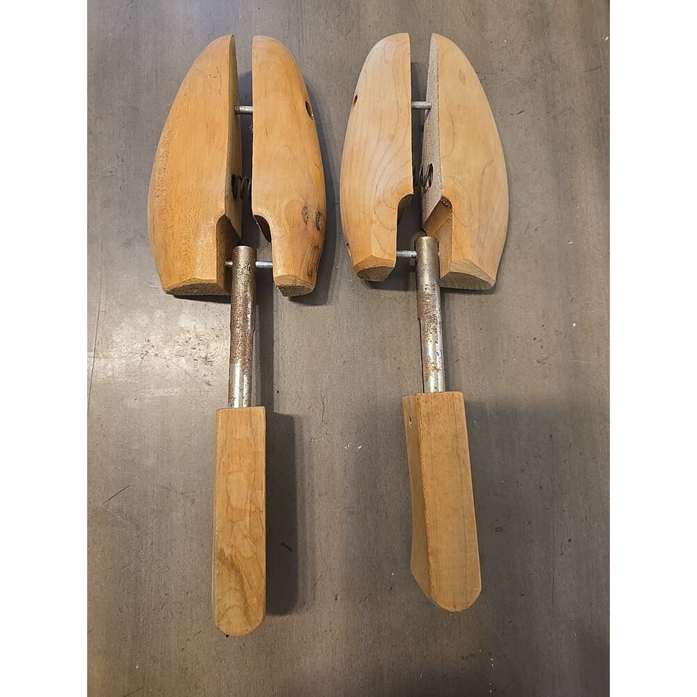 Vintage Shoe Keeper by Rochester Wood Shoe Tree Co (Pair of No. 4 Mohawk